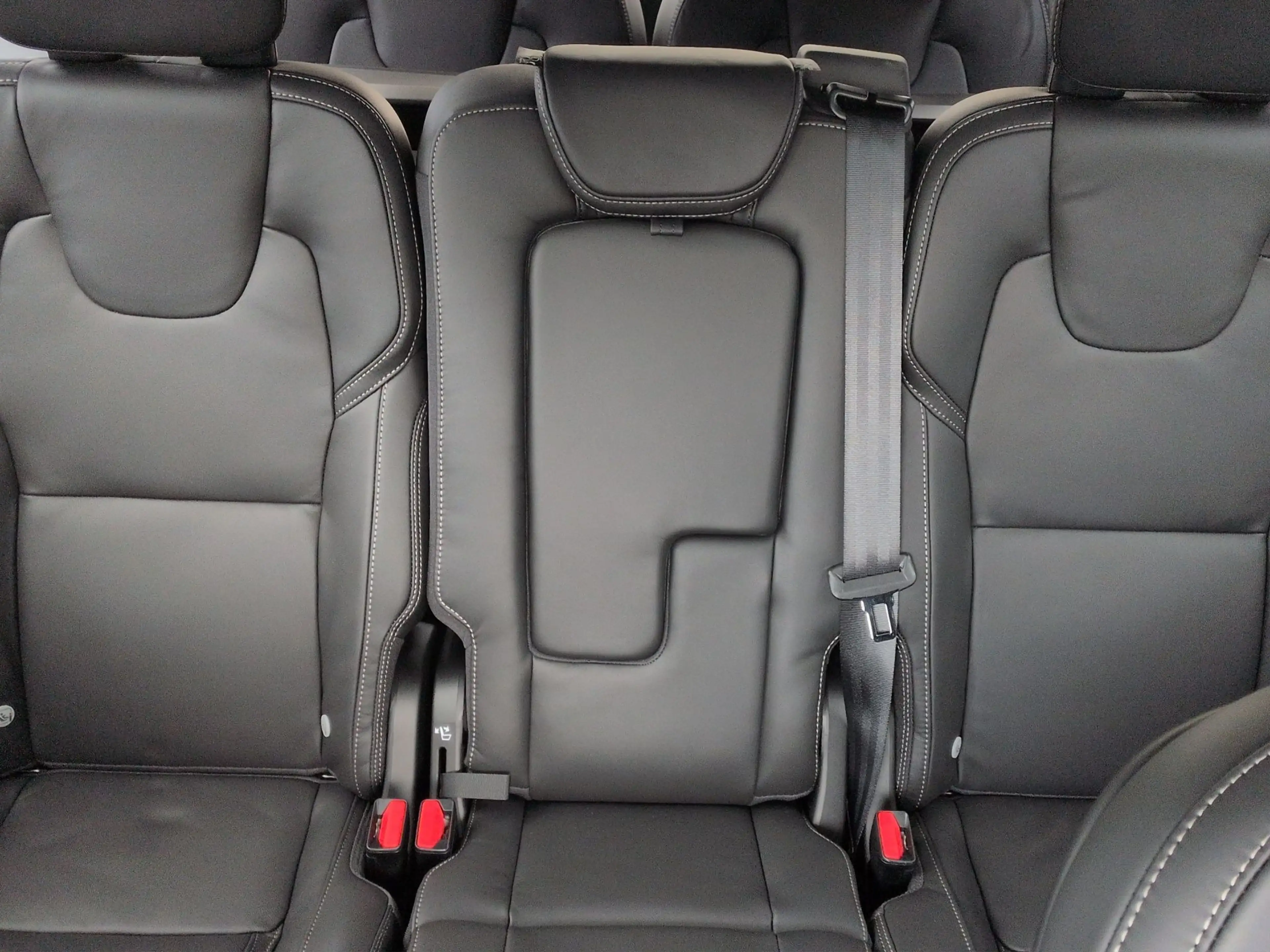 Volvo XC90 XC90 T8 AWD Ultra Bright+Nappa+Massage+21" — photo 9