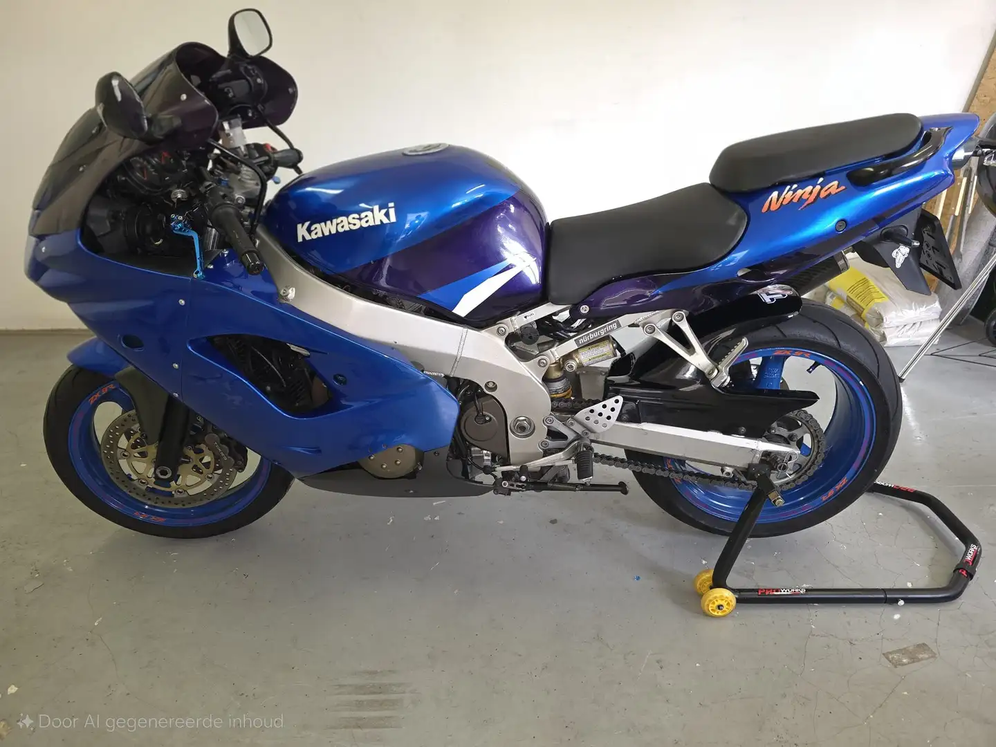 Kawasaki Ninja ZX-9R Blue - 1