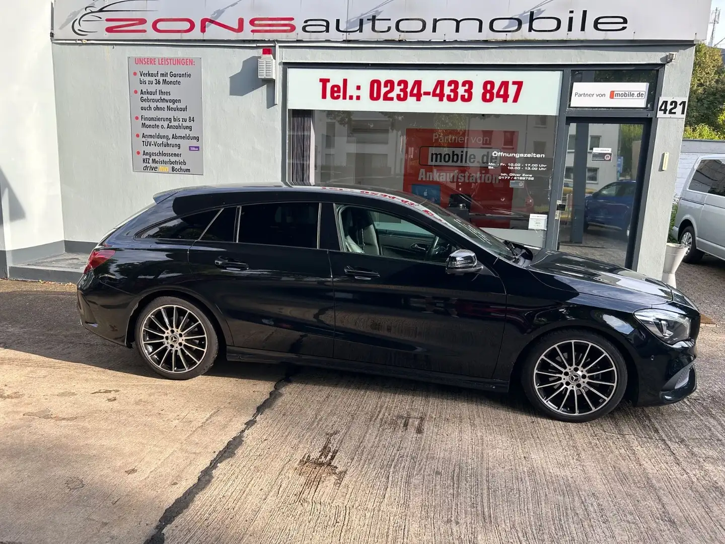 Mercedes-Benz CLA 200 Shooting Brake Aut. AMG-Line+LED+Kamera+ Noir - 1