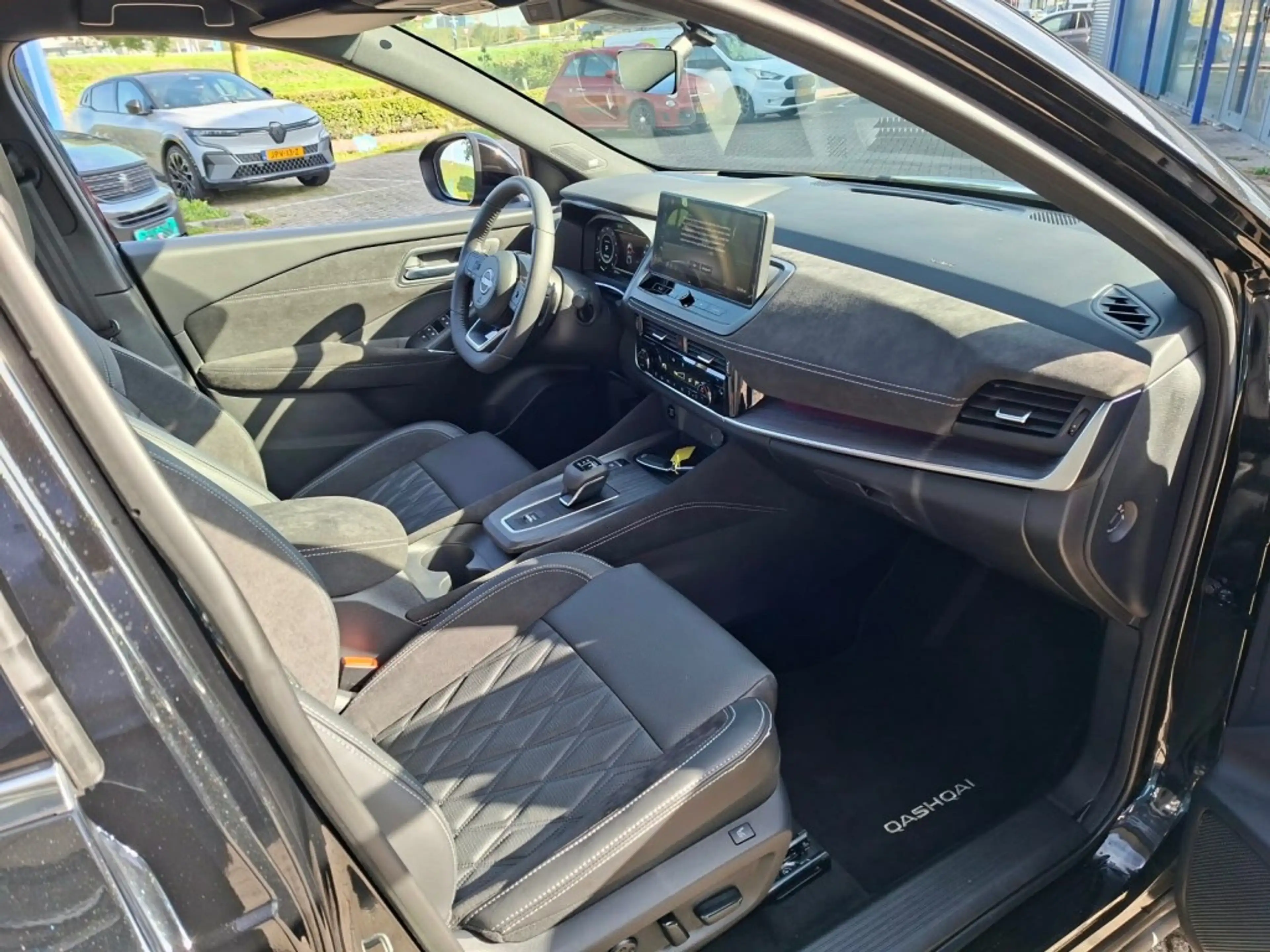 Nissan Qashqai 1.3 MHEV X TEKNA PLUS AUTOMAAT  PANO LMV WIDESCREE — photo 20