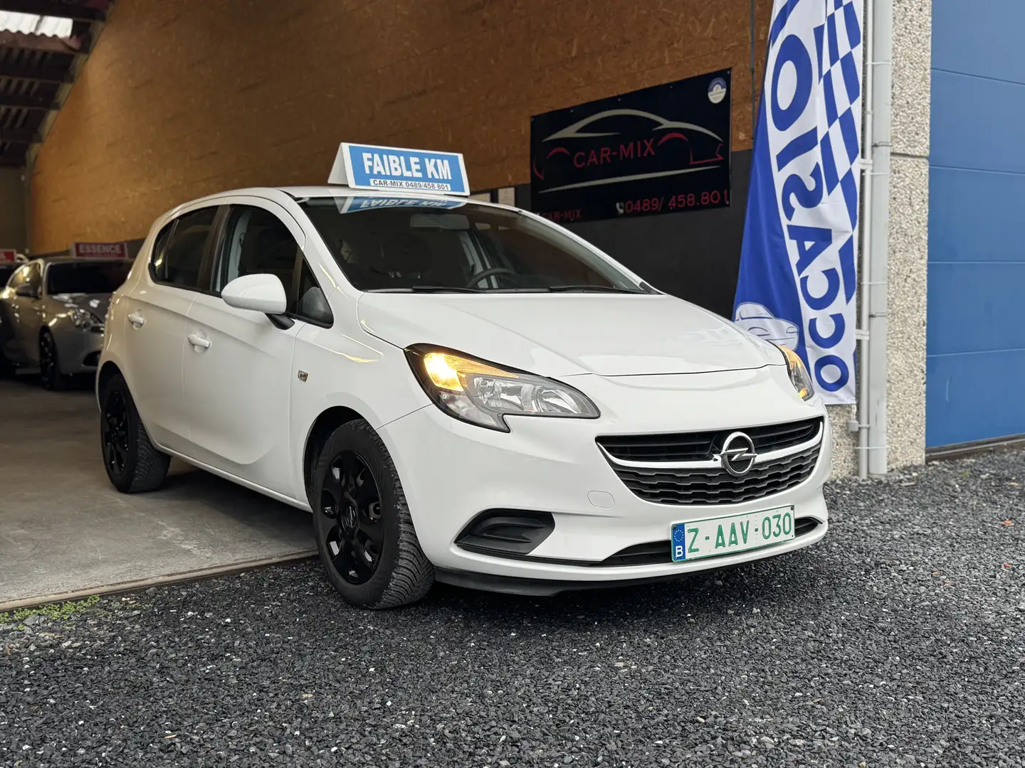 Opel Corsa Corsa 1.2i Black Edition (EU6.2) Wit - 1