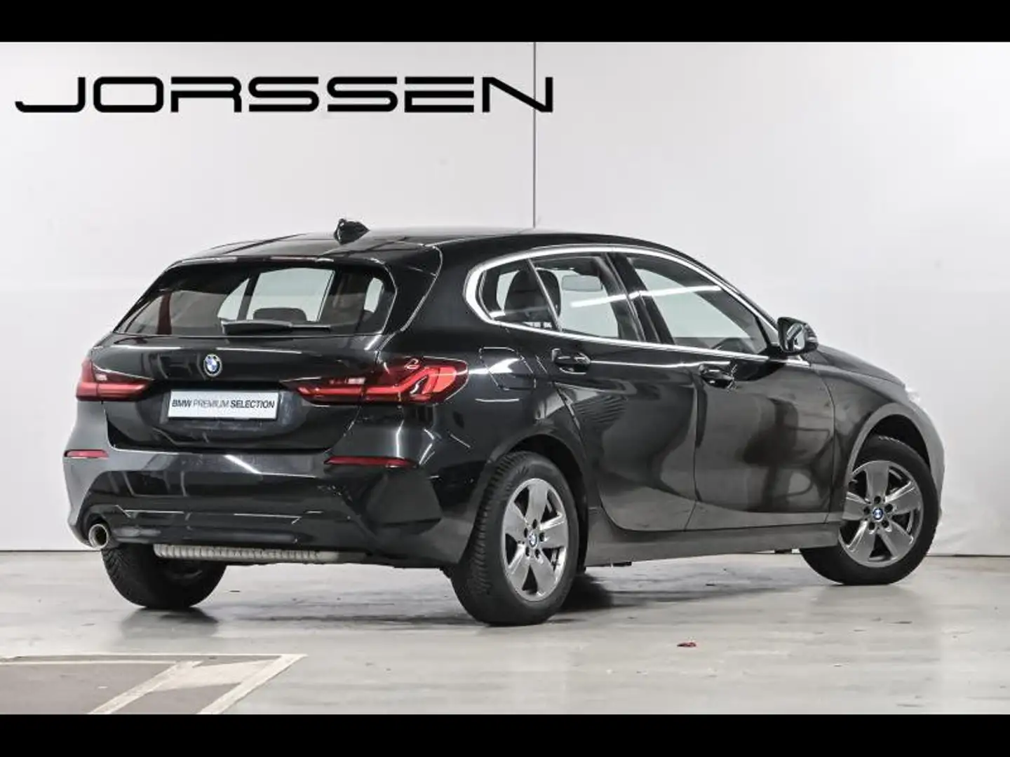 BMW 116 Hatch Schwarz - 2