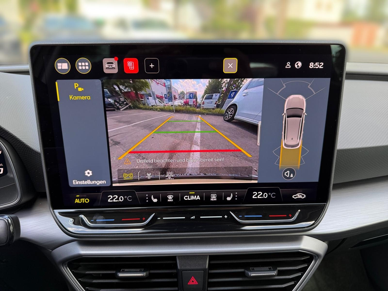 SEAT Leon Sportstourer 1.5 eTSI ACT DSG NAVI AHK ACC — photo 10