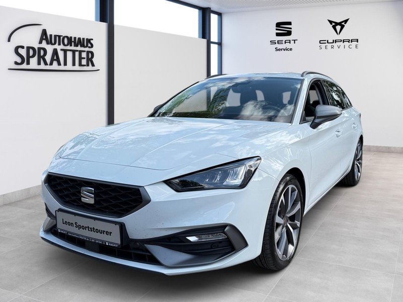 SEAT Leon Sportstourer 1.5 eTSI ACT DSG NAVI AHK ACC