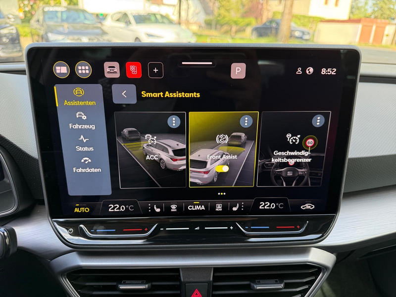SEAT Leon Sportstourer 1.5 eTSI ACT DSG NAVI AHK ACC — photo 13