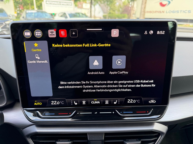 SEAT Leon Sportstourer 1.5 eTSI ACT DSG NAVI AHK ACC — photo 11