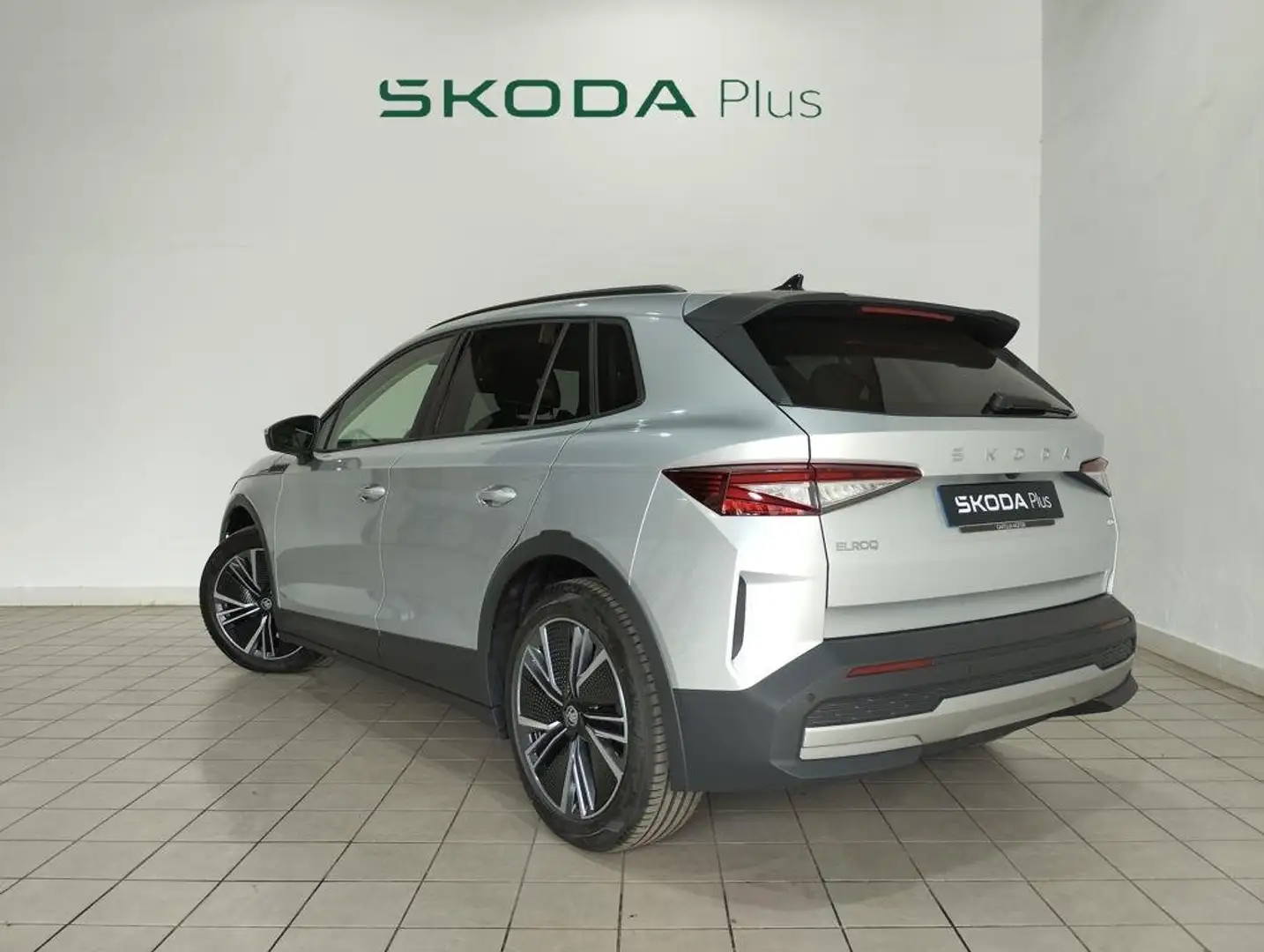 Skoda Elroq 60 150KW 63kWh Gris - 2