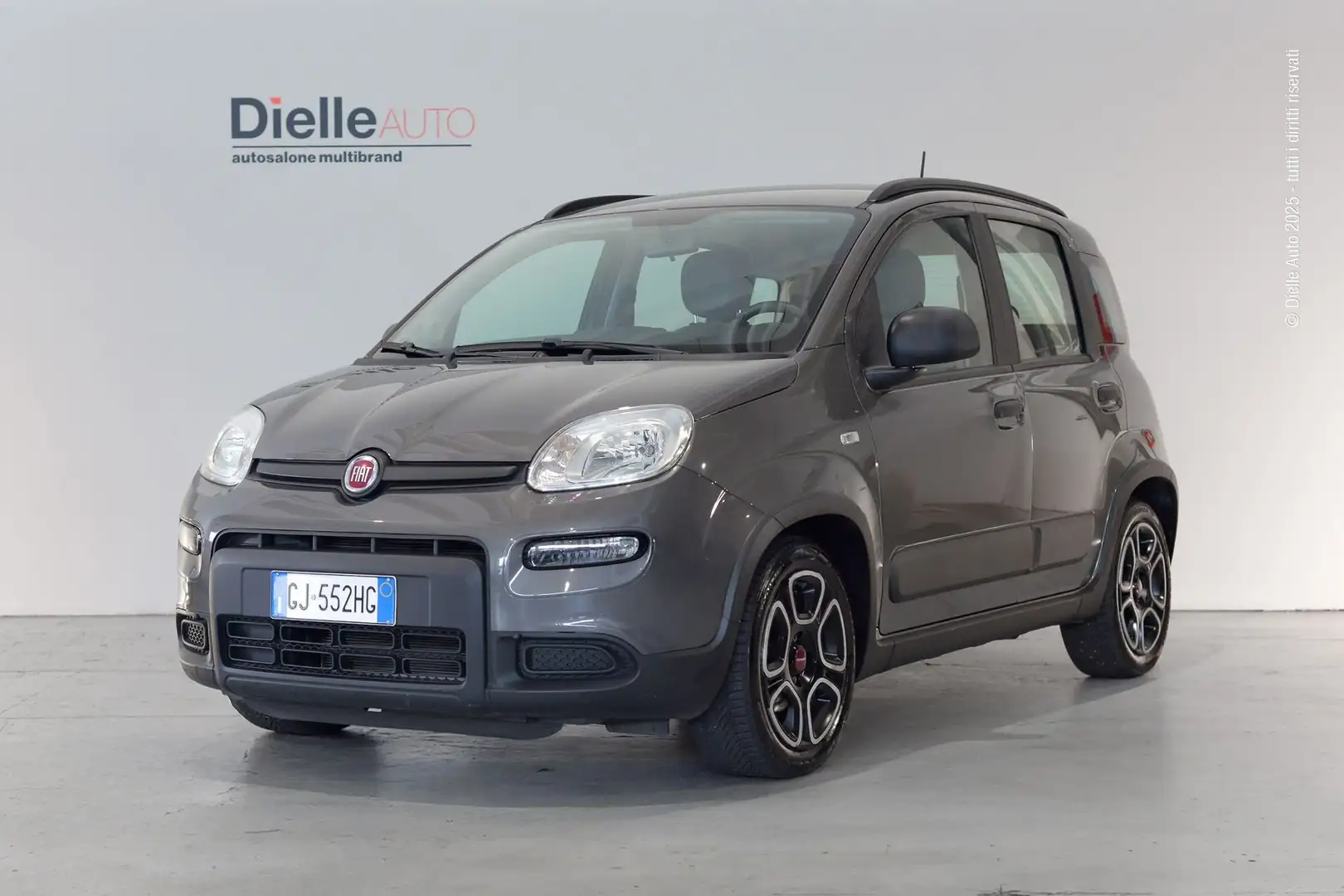 Fiat Panda 1.0 FireFly S&S Hybrid City Life 70CV 5 posti Grigio - 1