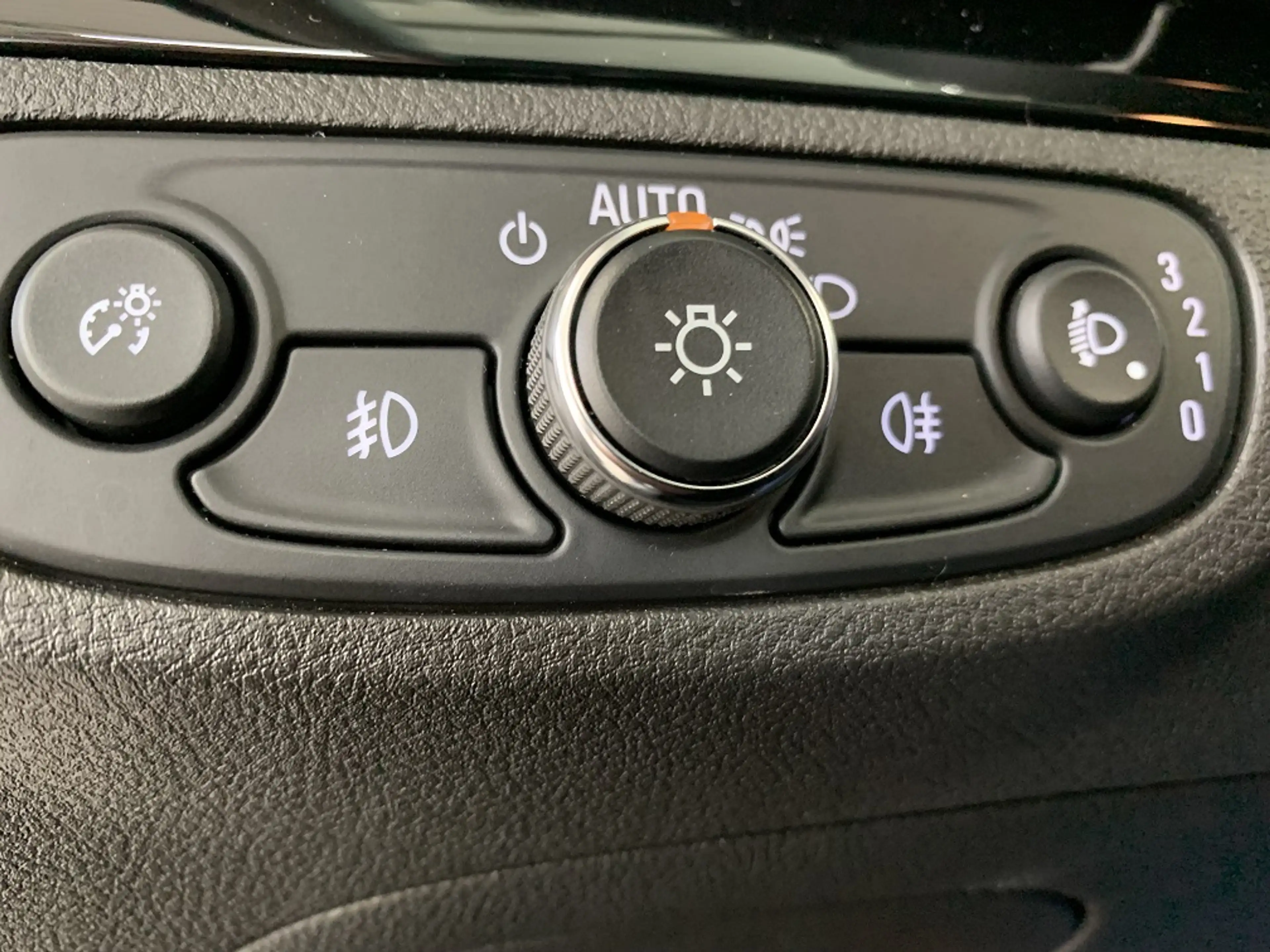Opel Mokka X 1.4i T 140pk Online Edition *ECC/Navi* — photo 15