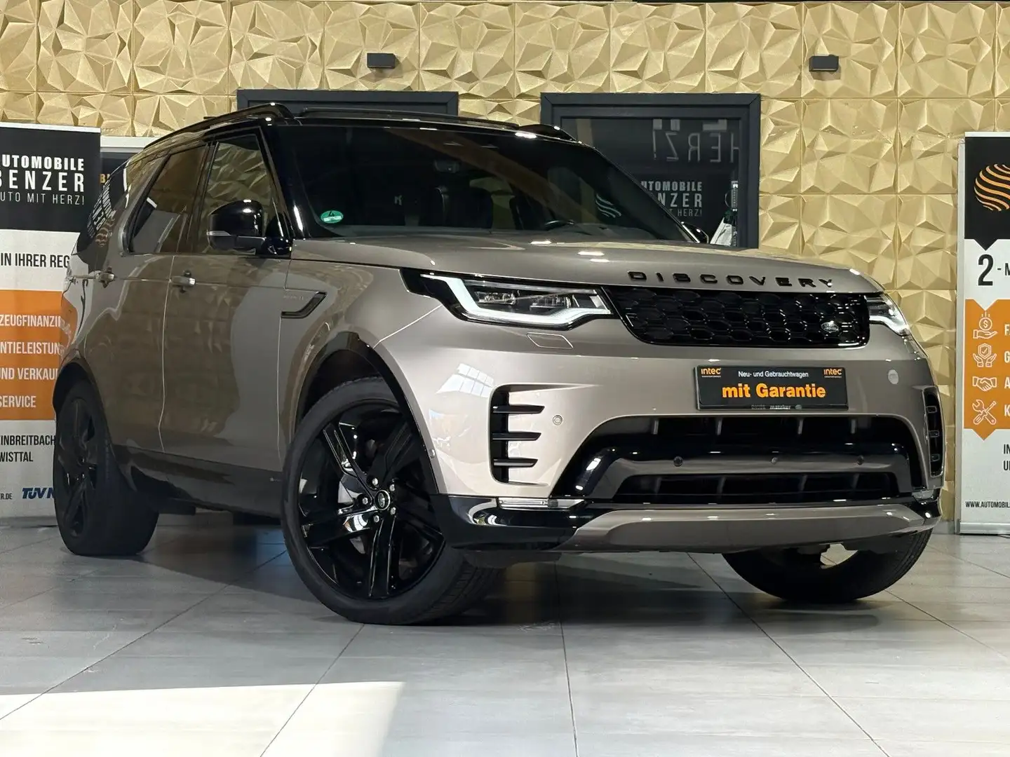 Land Rover Discovery 5 R-Dynamic HSE D300 AWD/7-SITZ/360°/ Bruin - 2