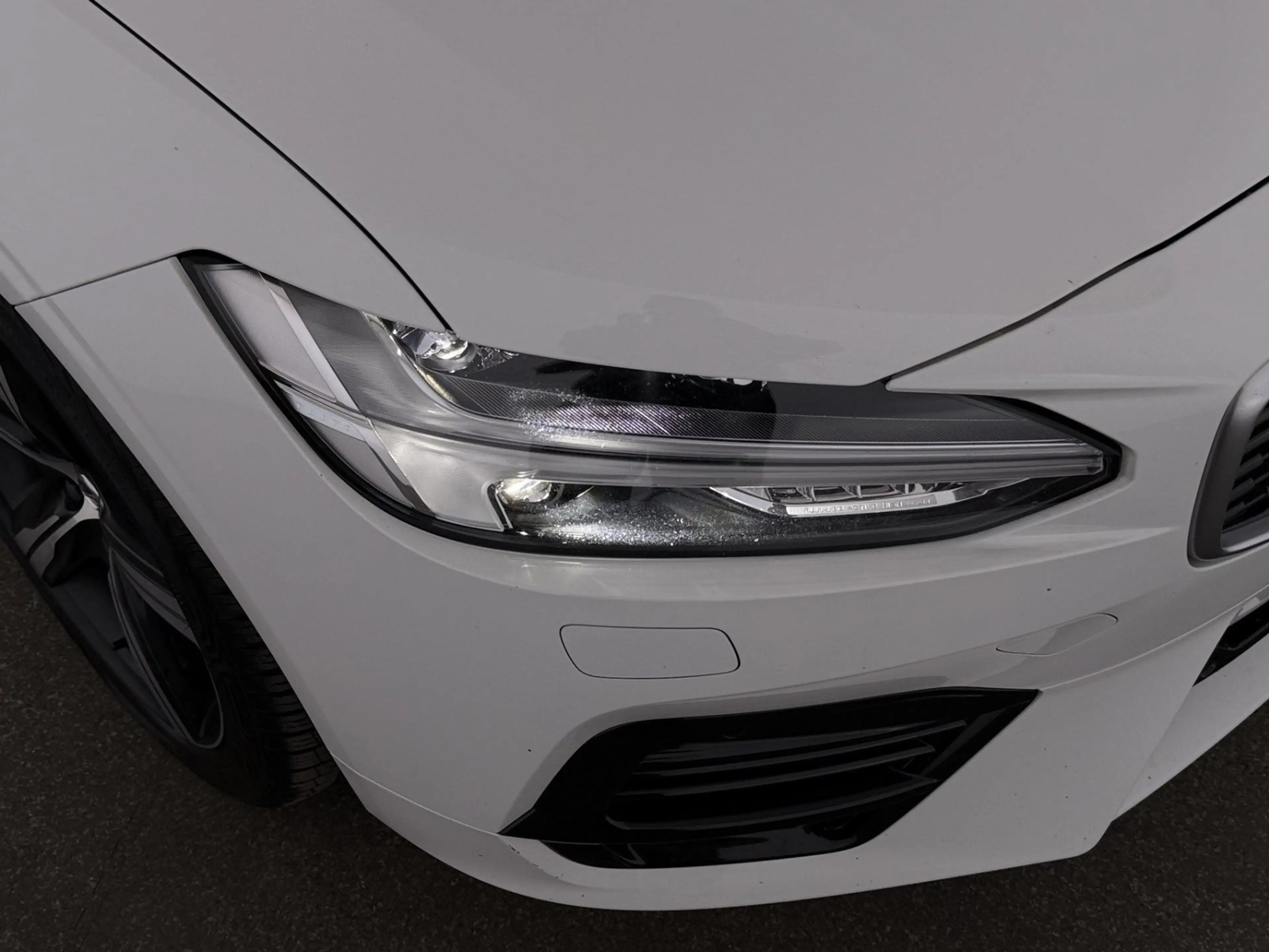 Volvo S90 T8 Twin Engine PHEV R Design AWD Aut LED SKY — photo 12