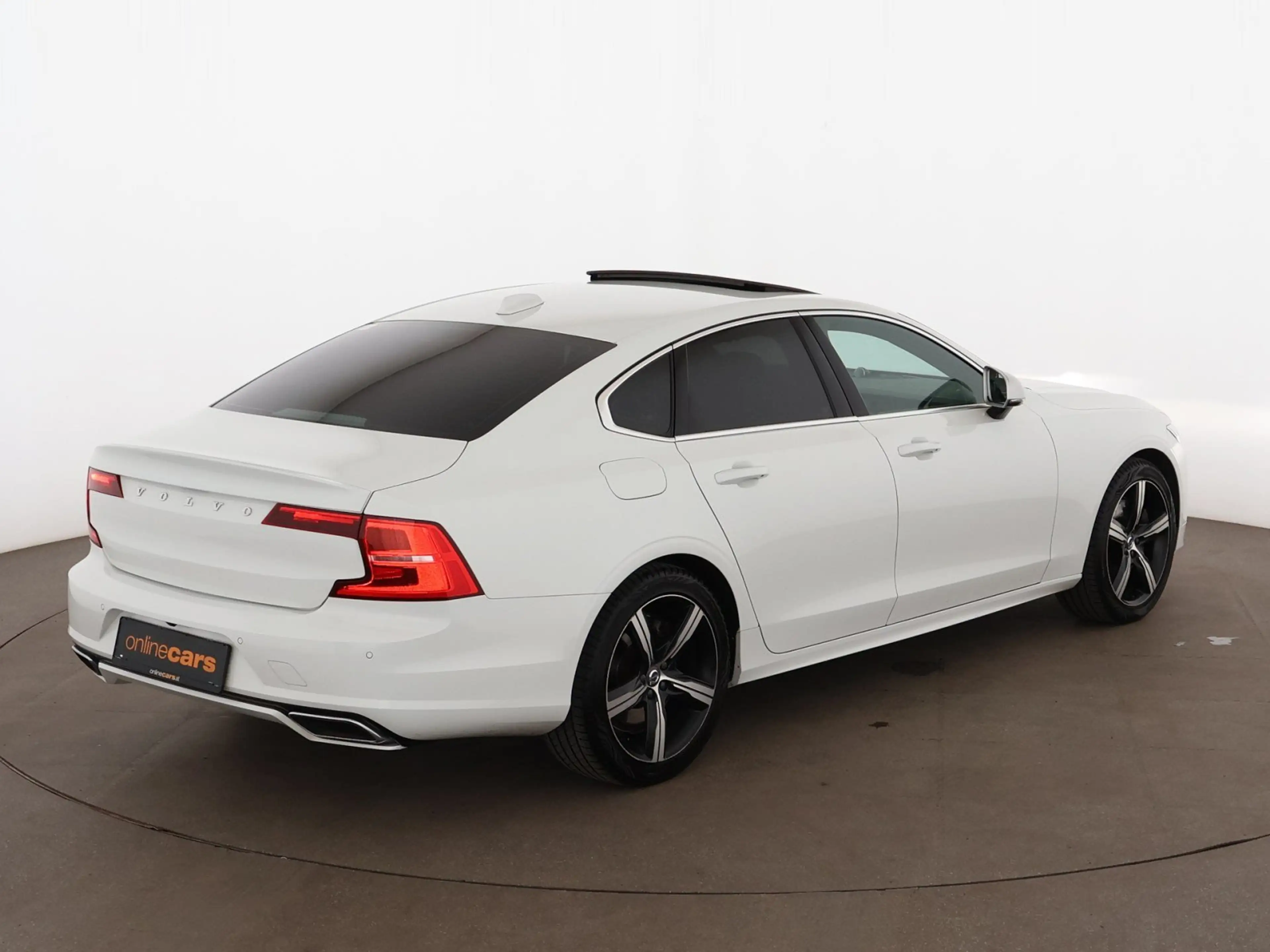 Volvo S90 T8 Twin Engine PHEV R Design AWD Aut LED SKY — photo 8