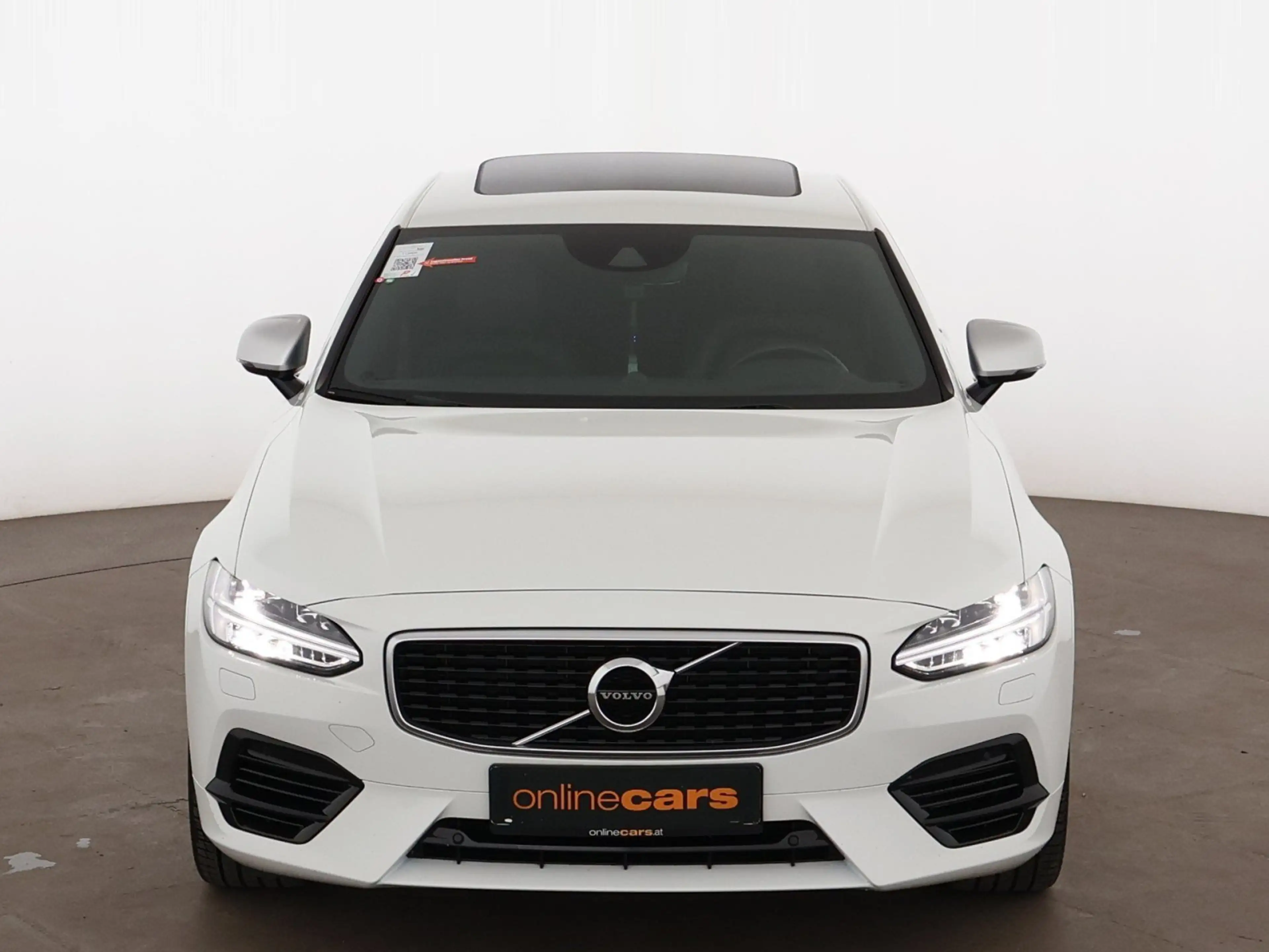 Volvo S90 T8 Twin Engine PHEV R Design AWD Aut LED SKY — photo 2