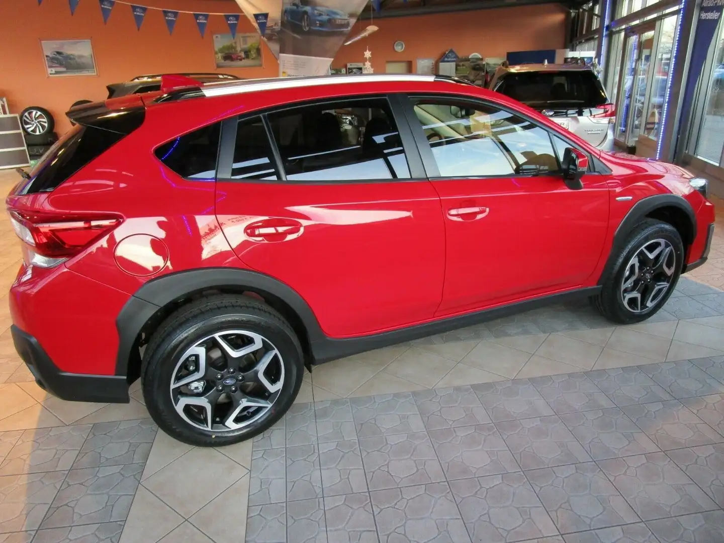 Subaru XV 2.0ie Comfort NAVI*LED*DAB+AZV Červená - 2