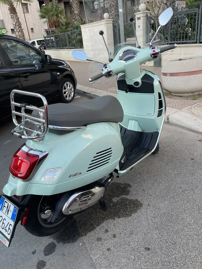 Vespa GTS 310 Verde - 2