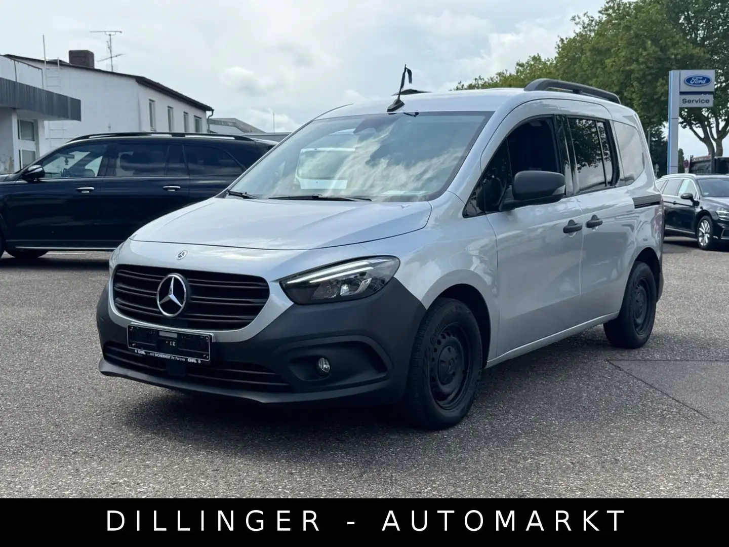 Mercedes-Benz Citan Tourer 110 CDI LED Nav Kam Tem Shz 5-Sitze Silber - 1