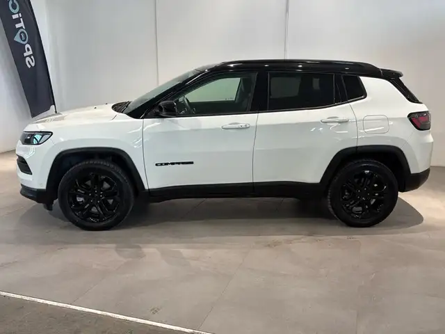 Jeep Compass view 7
