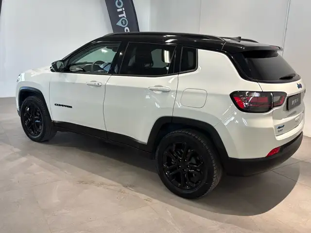 Jeep Compass view 6
