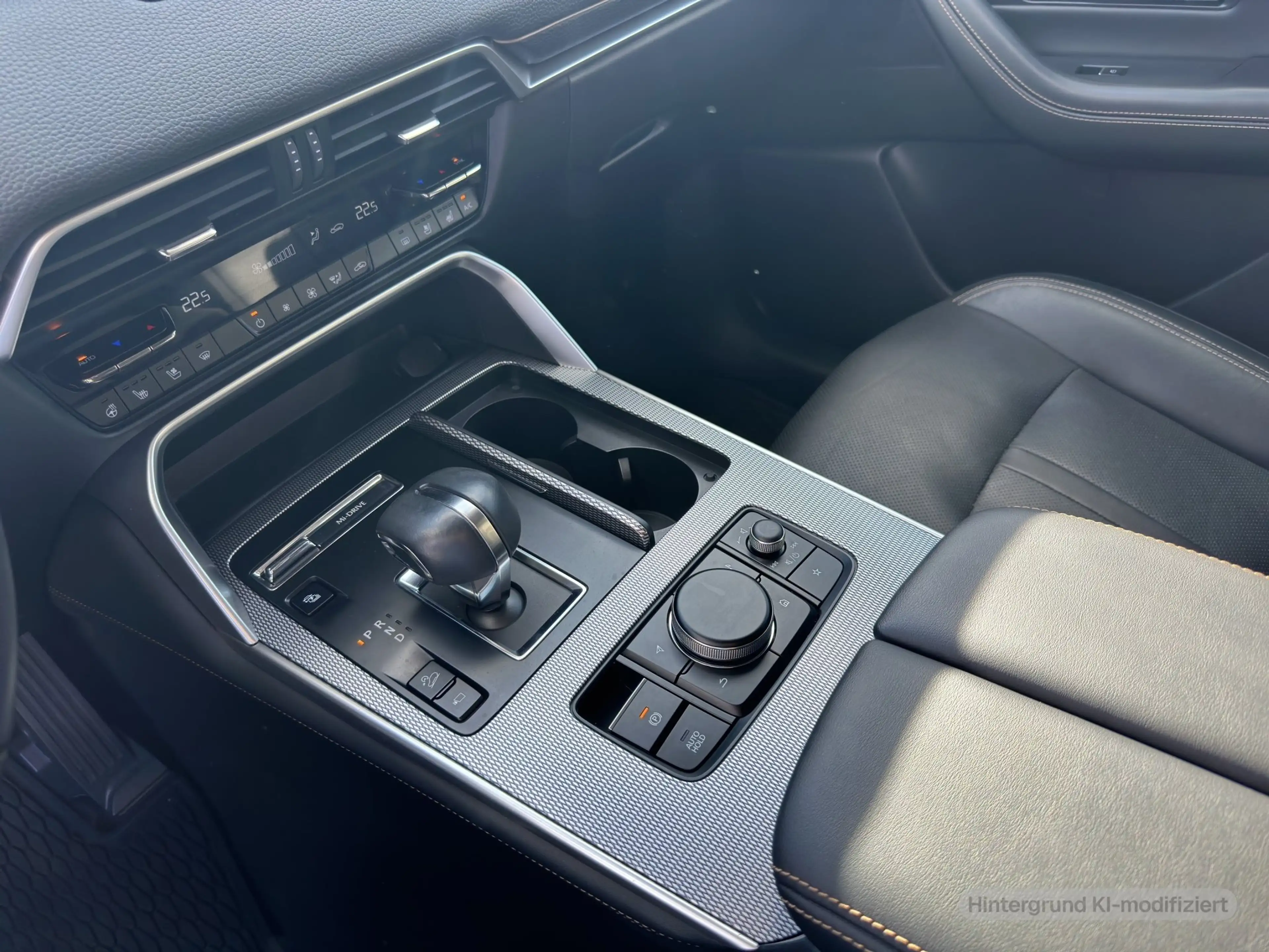 Mazda CX-60 PHEV 327 PS 8AT AWD HOMURA CON-P DRI-P COM-P OHF — photo 9