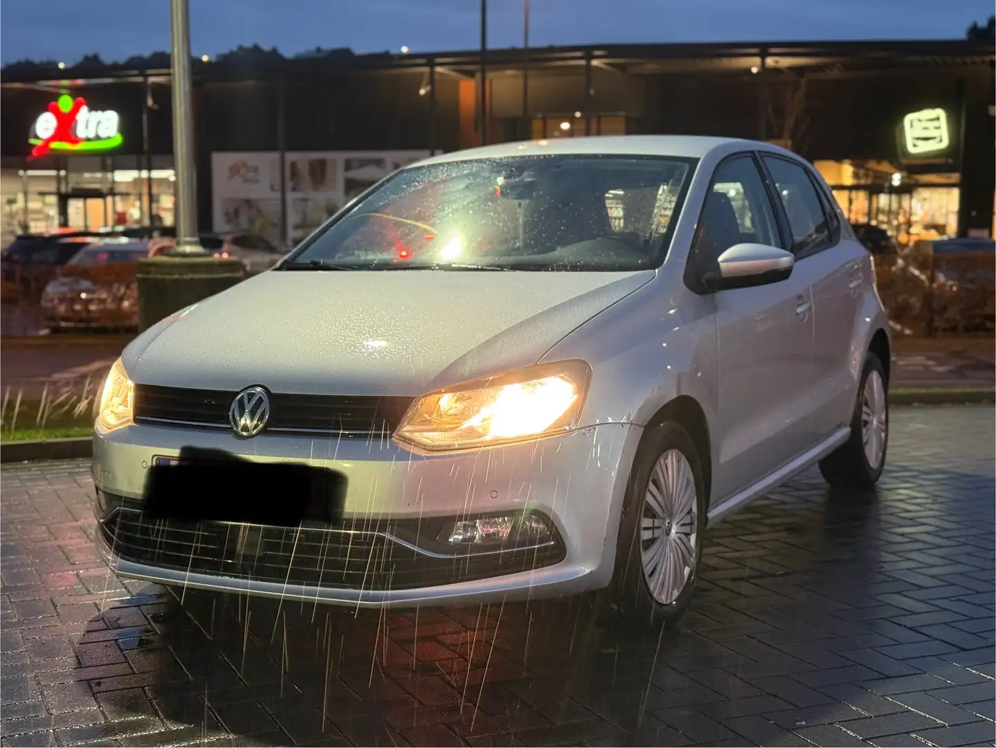 Volkswagen Polo 1.2 TSI 90 BlueMotion Technology Série Spéciale - 1