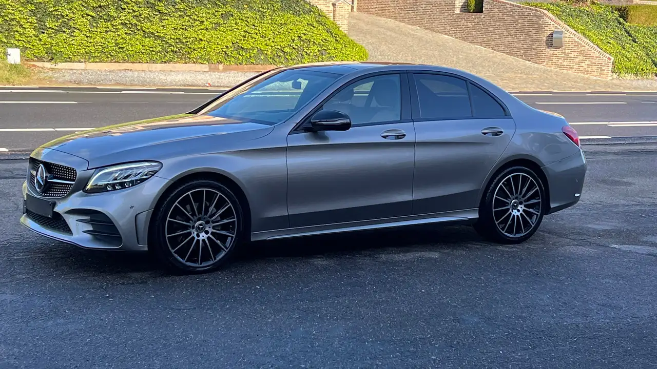 Mercedes-Benz C 200