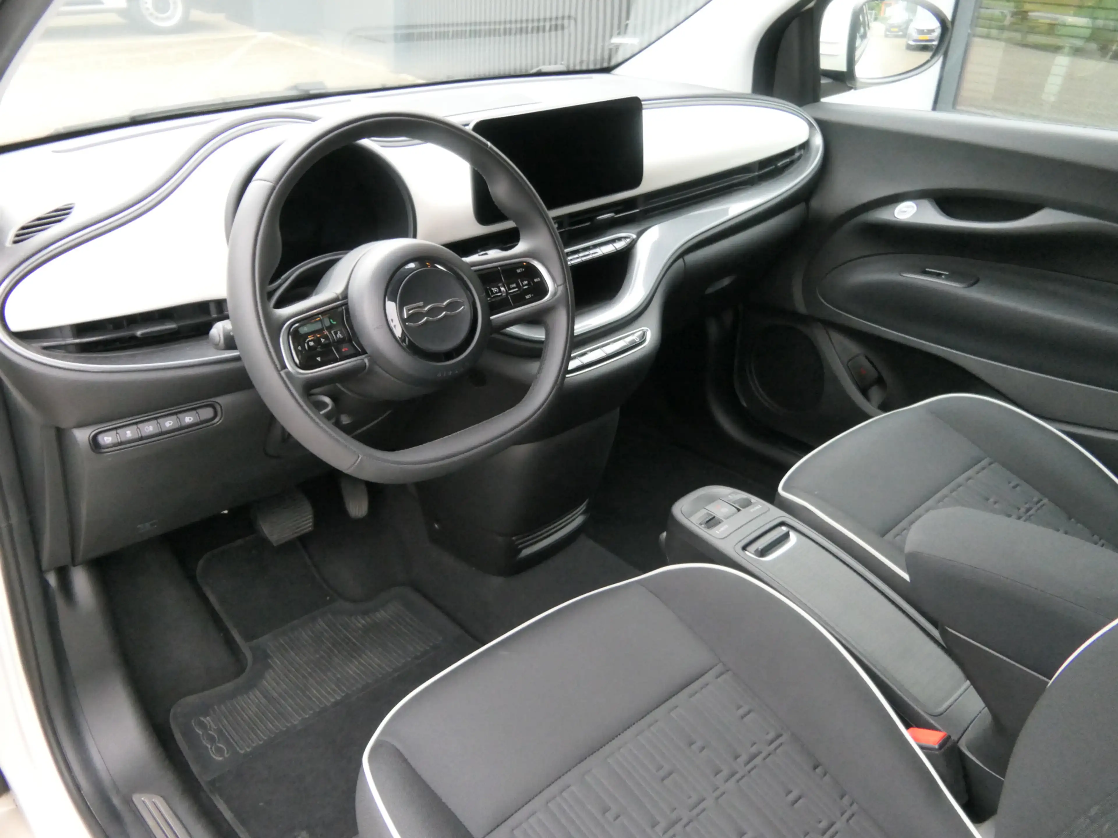 Fiat 500C Icon 42 kWh | Winter Pack | 100% elektrisch — photo 3