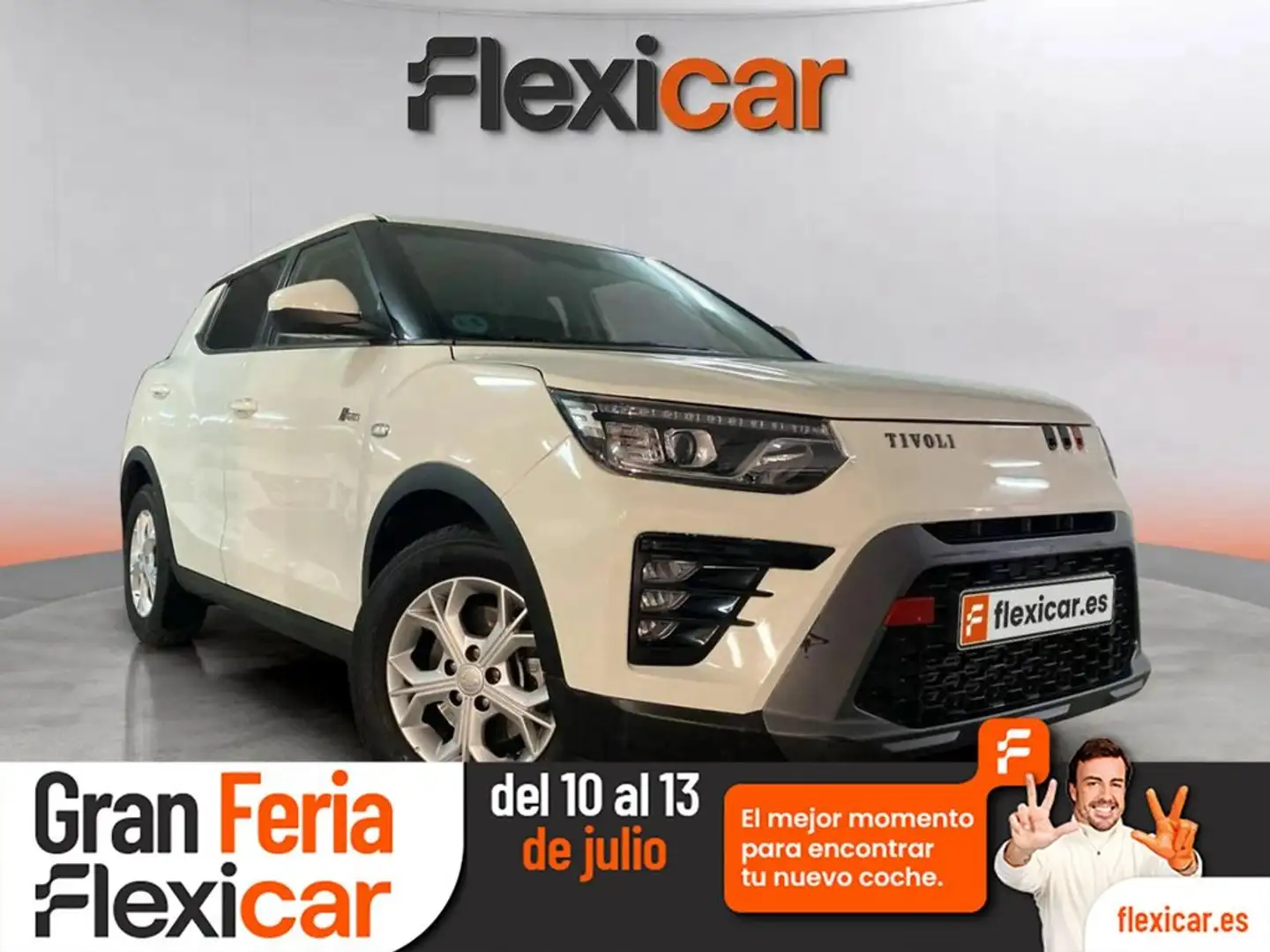 SsangYong Tivoli G15T Limited Auto White - 1