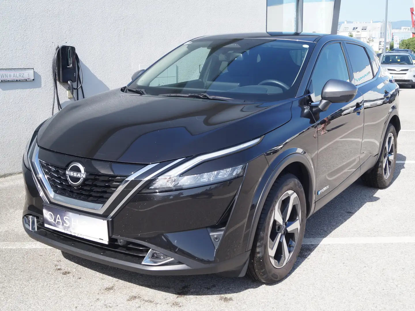 Nissan Qashqai 1,5 VC-T e-Power N-Connecta Noir - 1