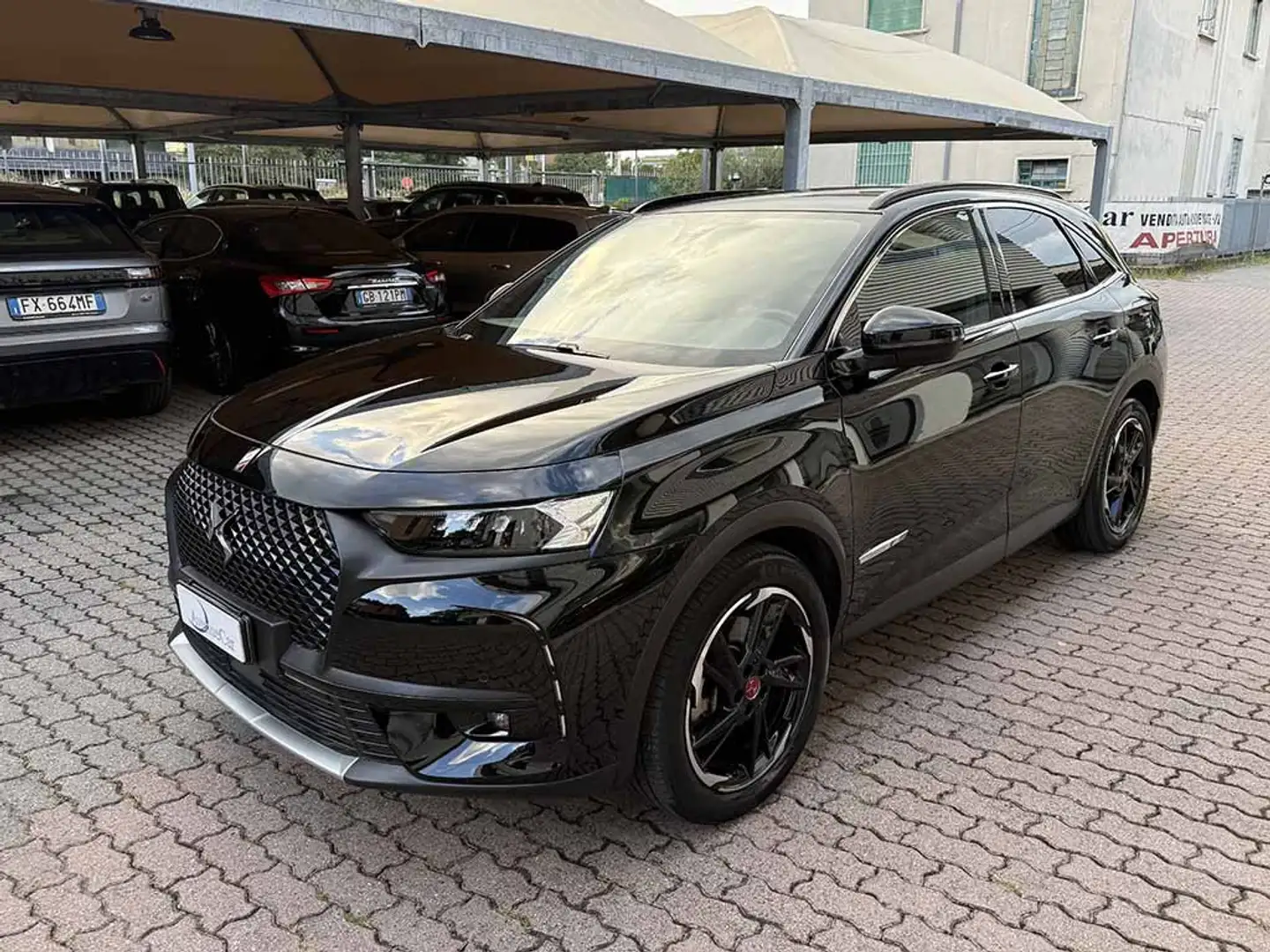 DS Automobiles DS 7 Crossback 1.6 e-tense phev Performance Line IVA ESPOSTA Schwarz - 1