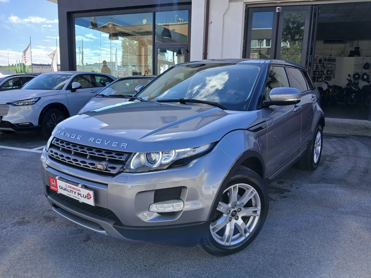 Land Rover Range Rover Evoque Range Rover Evoque 5p 2.2 td4 Pure Tech Pack 150cv Grigio - 1