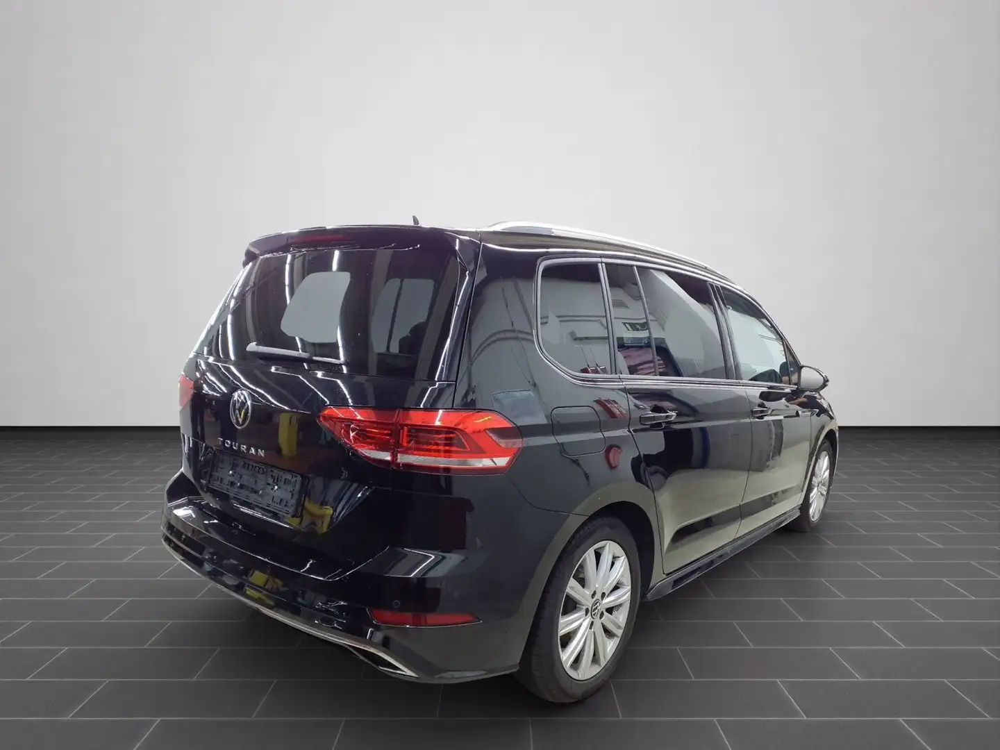 Volkswagen Touran 1,5 l TSI DSG R-Line LED/NAVI/RFK/Sitzhei Schwarz - 2