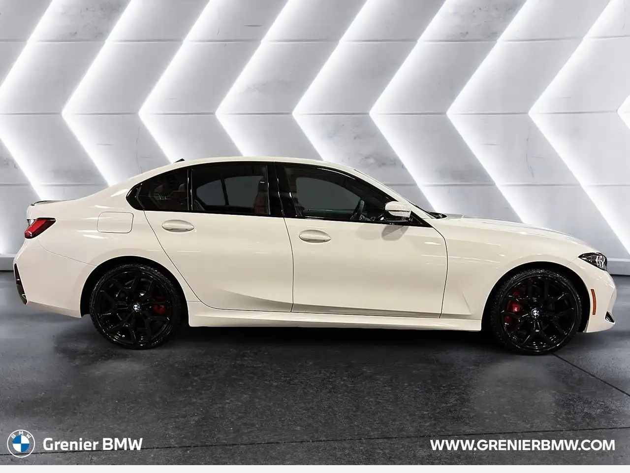 BMW 3 Series снимка BMW 3 Series