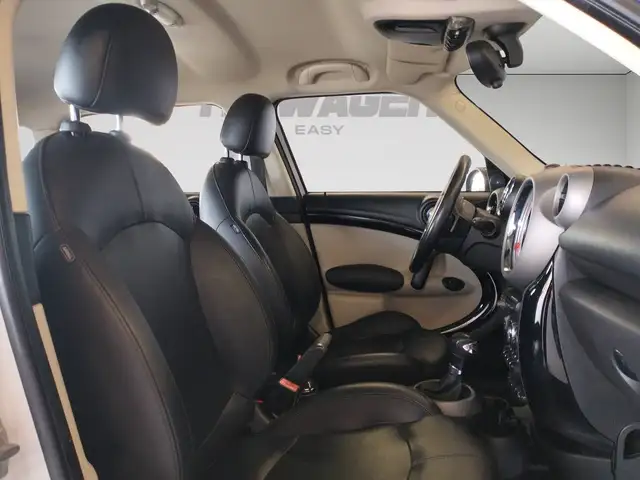 Mini Countryman view 12