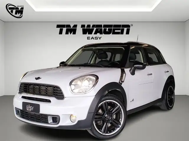 2011 Mini Countryman in White for sale