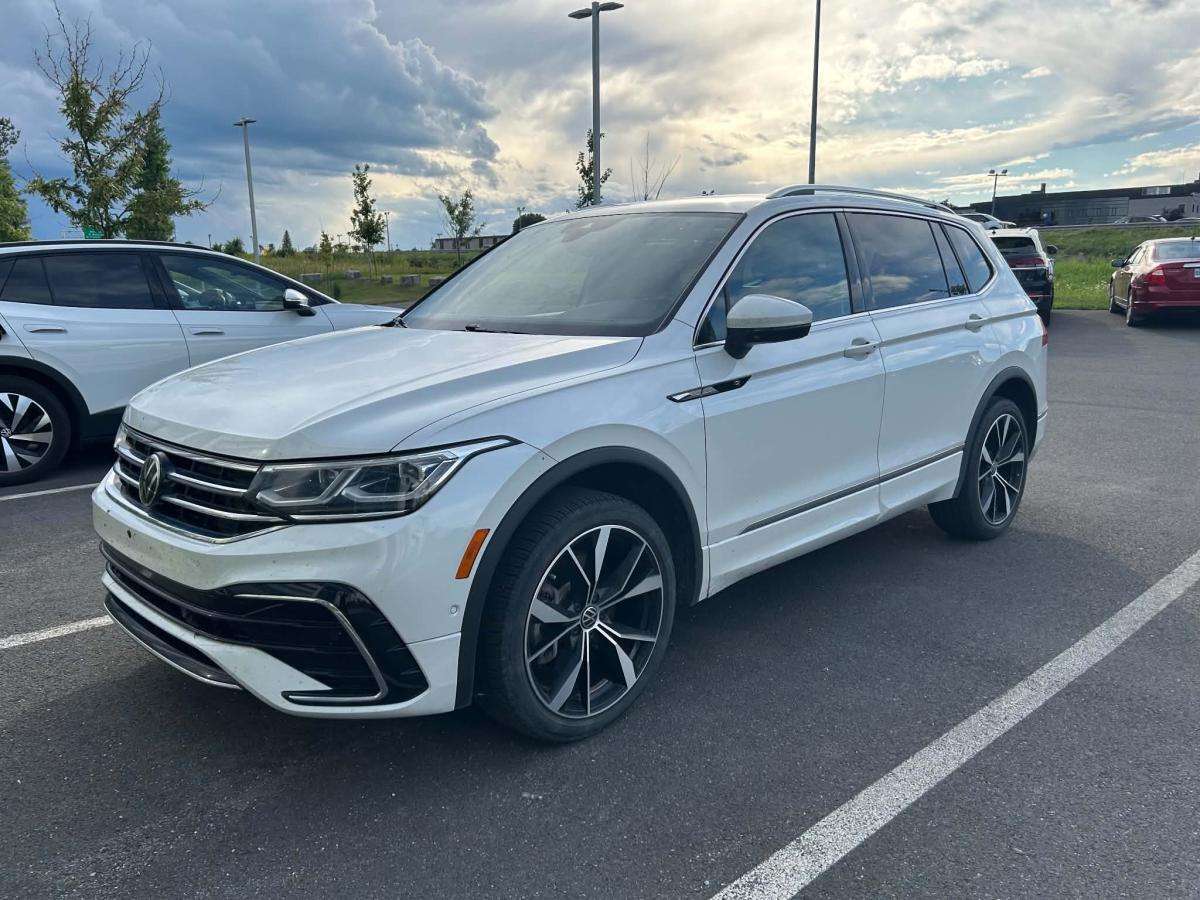 2024 Volkswagen Tiguan HIGHLINE + SIEGE CHAUFFANT + CAMERA + COMMANDE AUD