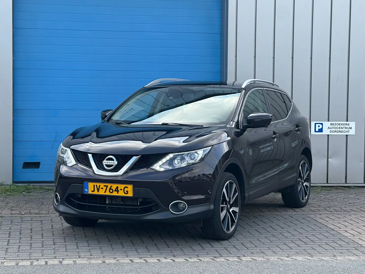Nissan Qashqai 1.2 Tekna AUT 360 CAMERA TREKH LEER Paars - 2