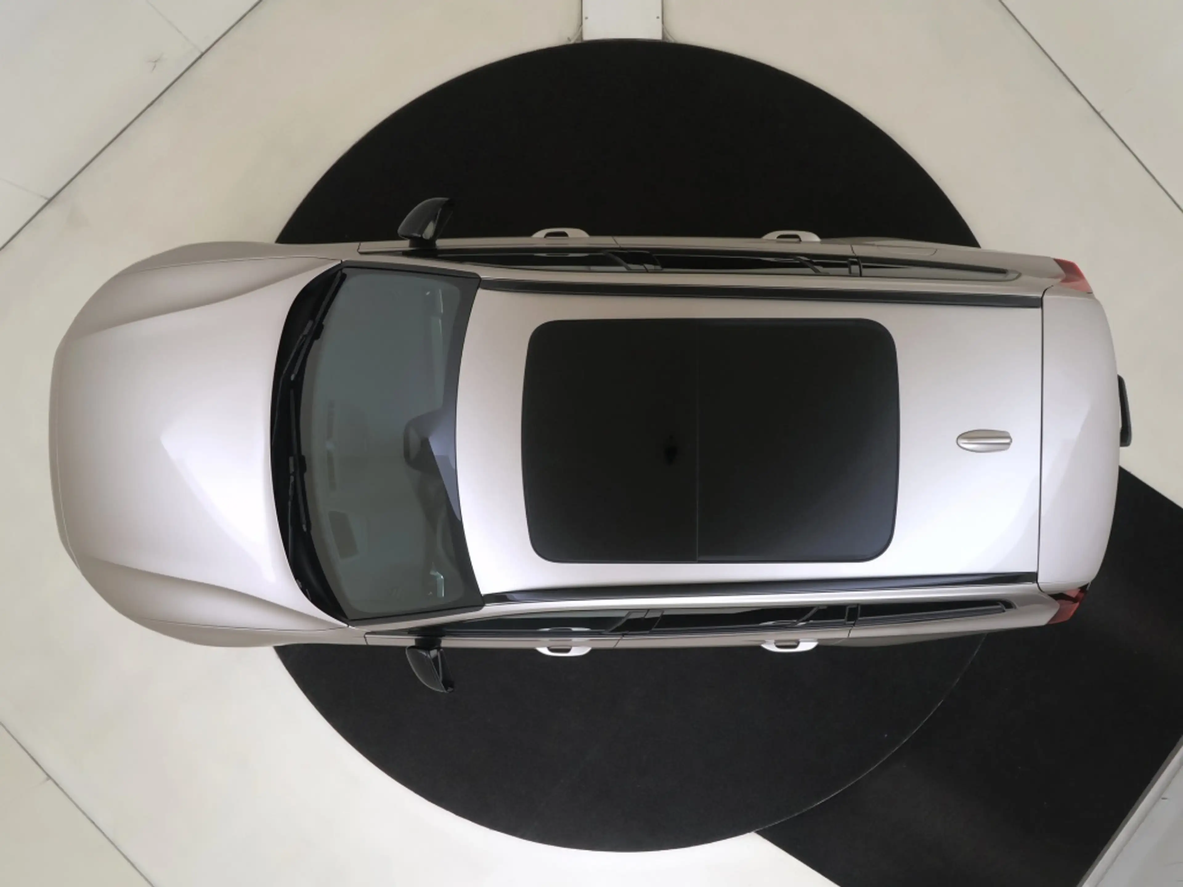 Volvo V60 2.0 T8 AWD + Dark | Trekhaak | 360 Camera | Panora — photo 6