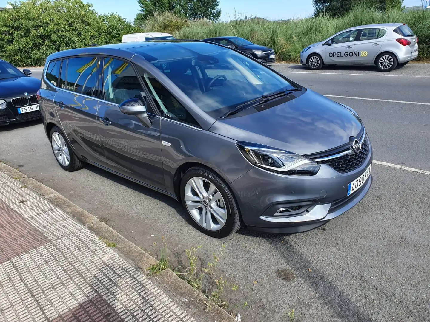 Opel Zafira Zafira 1.6 T S/S Innovation Innovation Gris - 1