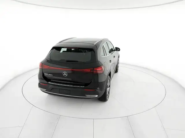 Mercedes-Benz Eqa view 7