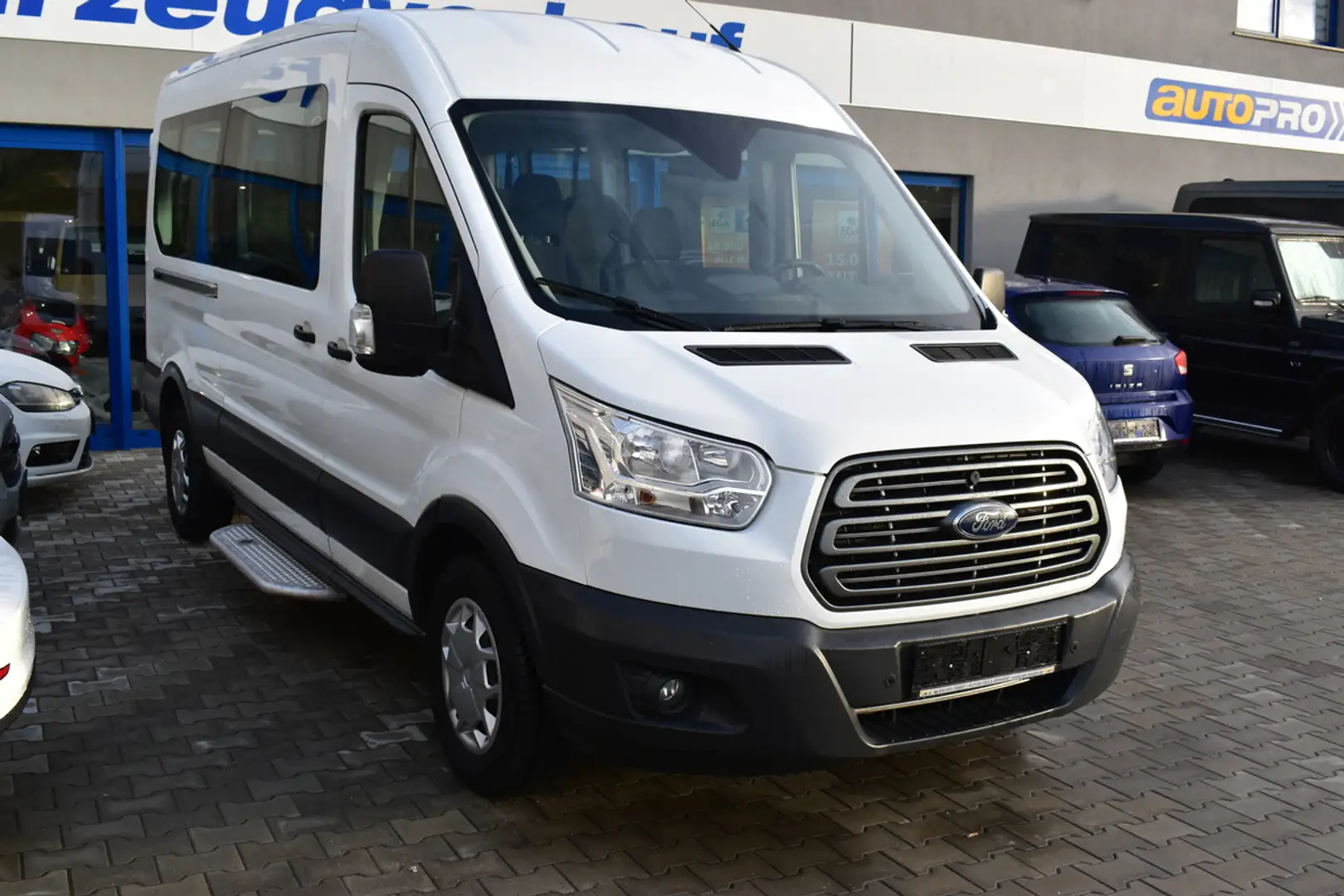 Ford Transit 2.0 EcoBlue 350 L3H2 Trend Rollstuhlgerecht Rampe Weiß - 1