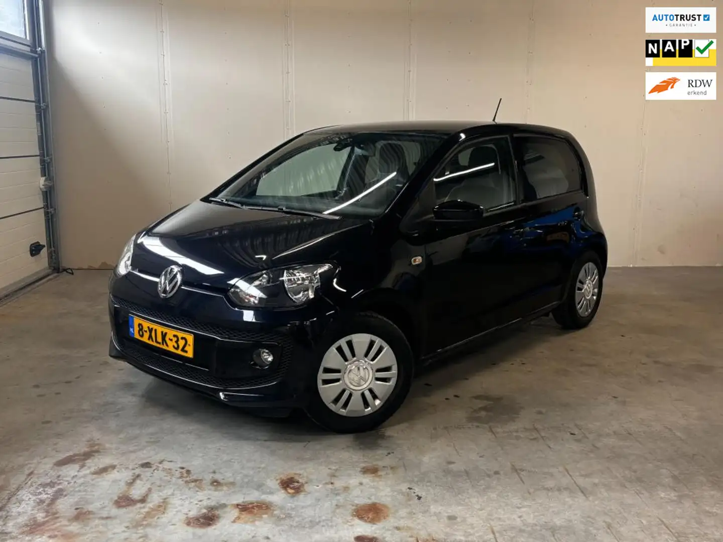 Volkswagen up! 1.0 high up! BlueMotion|Airco|Sensoren|Cruise Cont Noir - 1