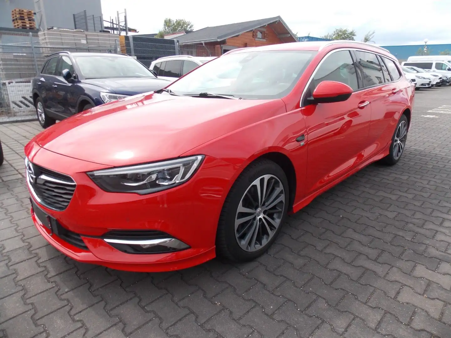 Opel Insignia Business Innovation 4x4 OPC Line Rouge - 2
