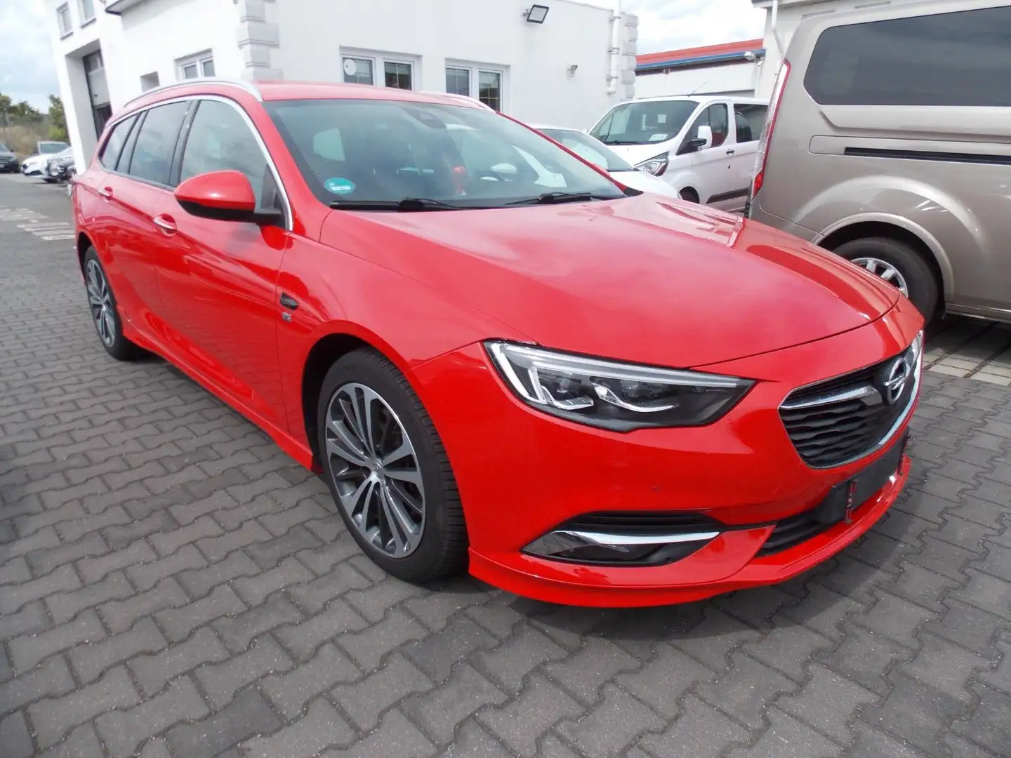 Opel Insignia Business Innovation 4x4 OPC Line Rouge - 1