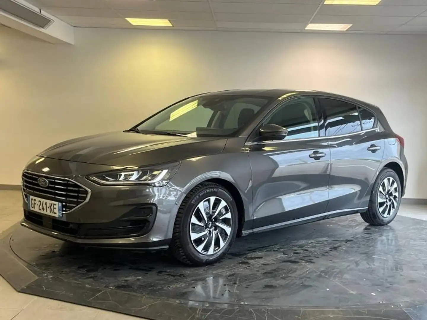Ford Focus 1.0 Flexifuel mHEV 125ch Titanium X Business + PAC Szary - 1