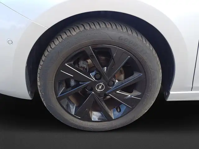 Opel Corsa view 8