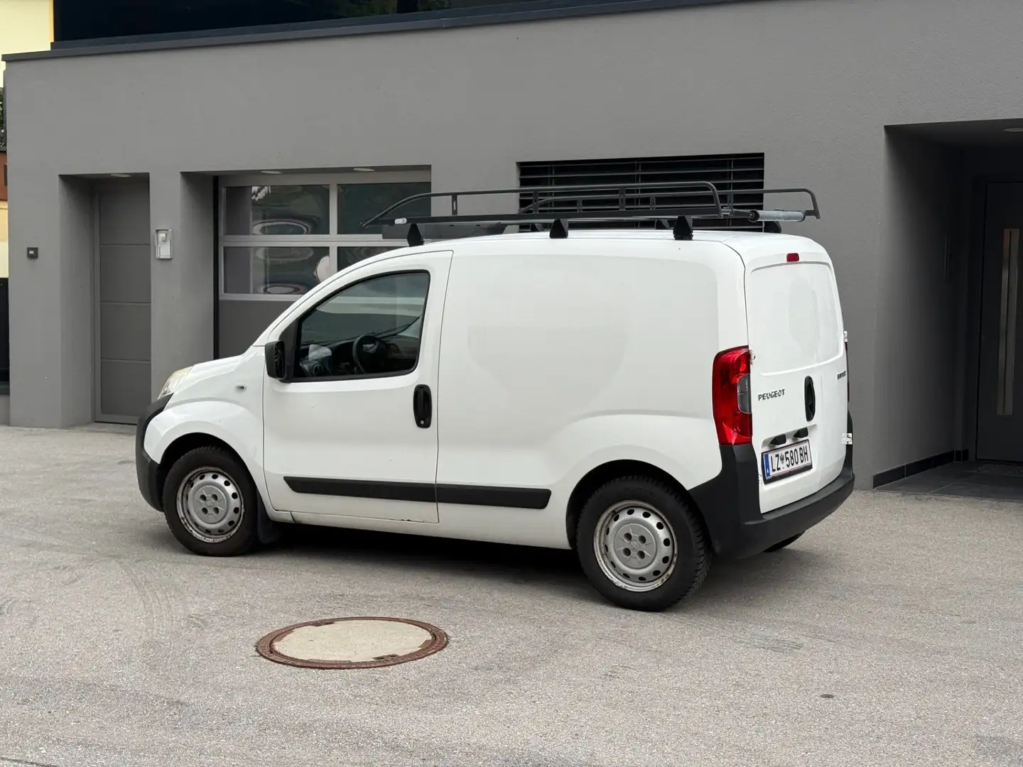 Peugeot Bipper Bipper 1,3 HDi 75 FAP Weiß - 1