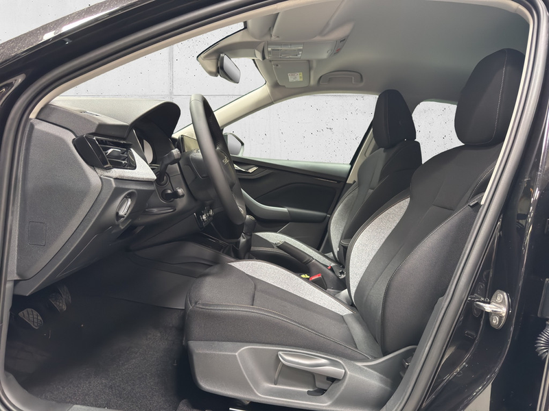 Skoda Kamiq Tour 1.0 TSI PDC ACC LED NAVI AHK — photo 9
