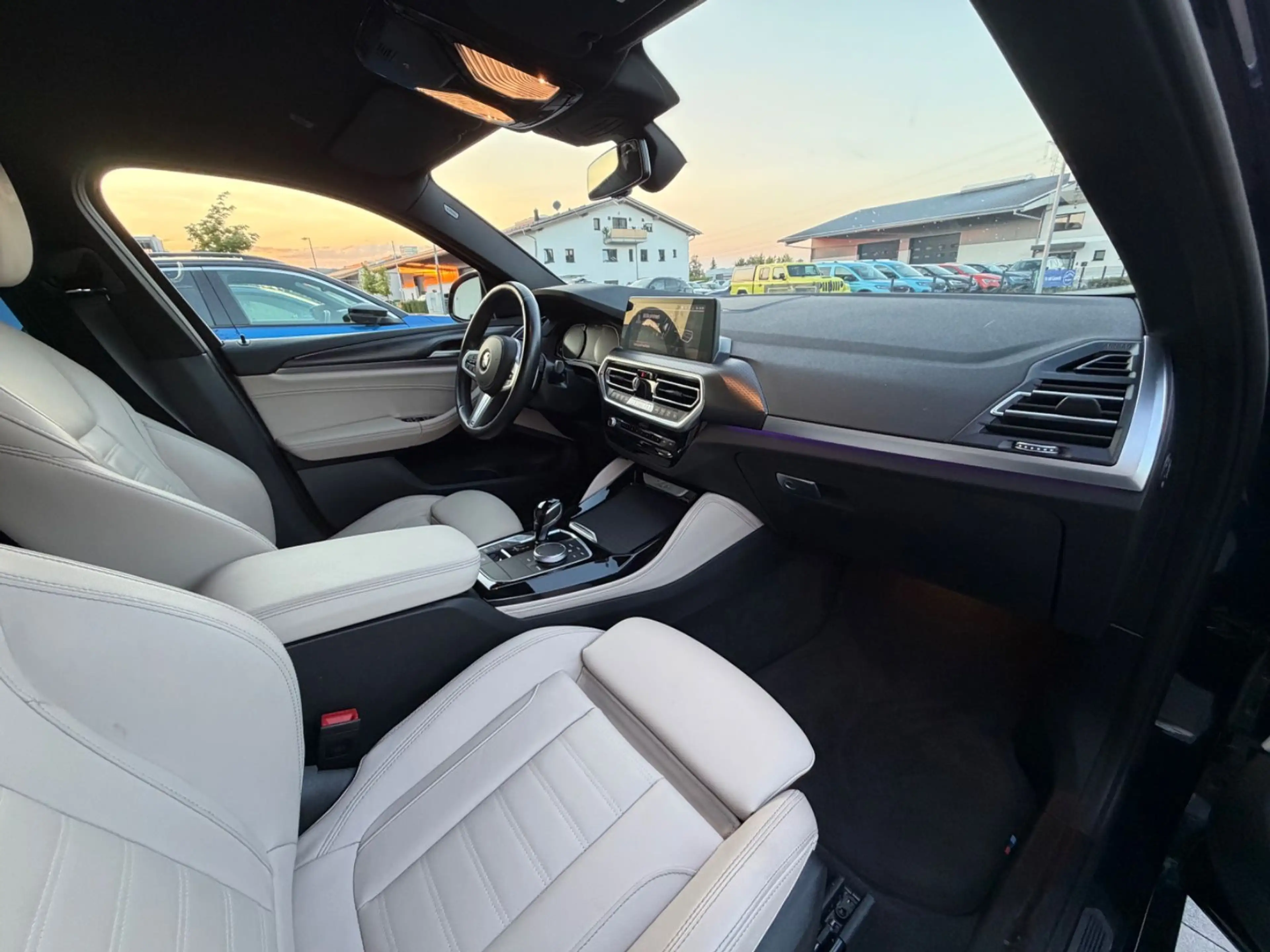BMW X4 xDrive 20 d M Sport — photo 11