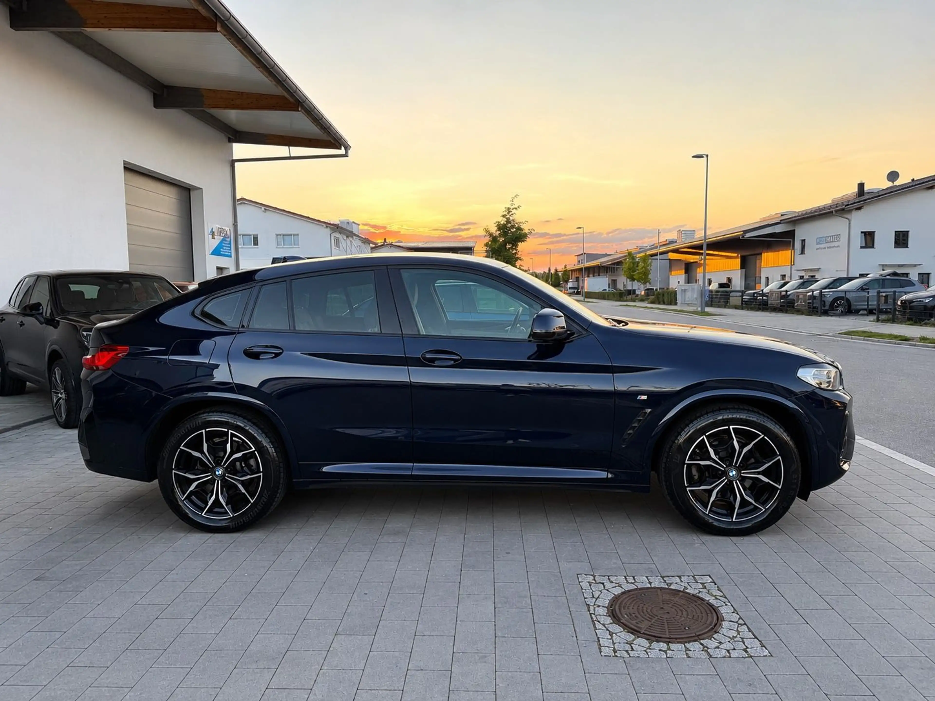 BMW X4 xDrive 20 d M Sport — photo 4