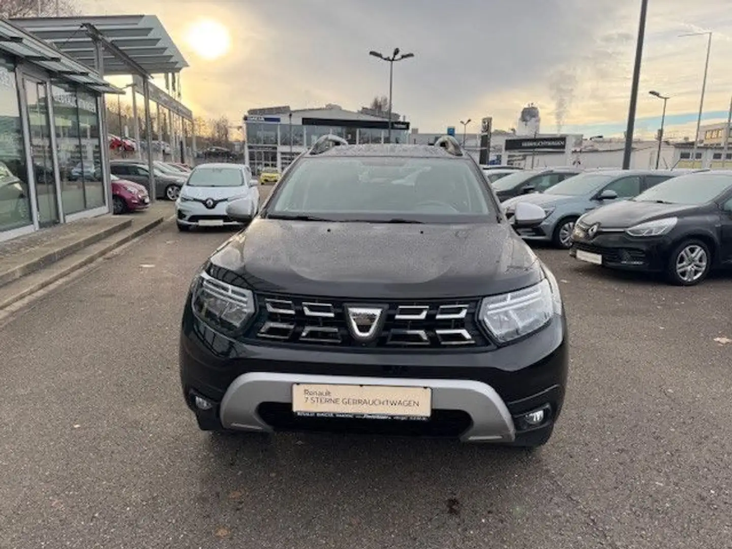 Dacia Duster II Prestige, 360° Kamera, SHZ, Klimaauto. Schwarz - 1